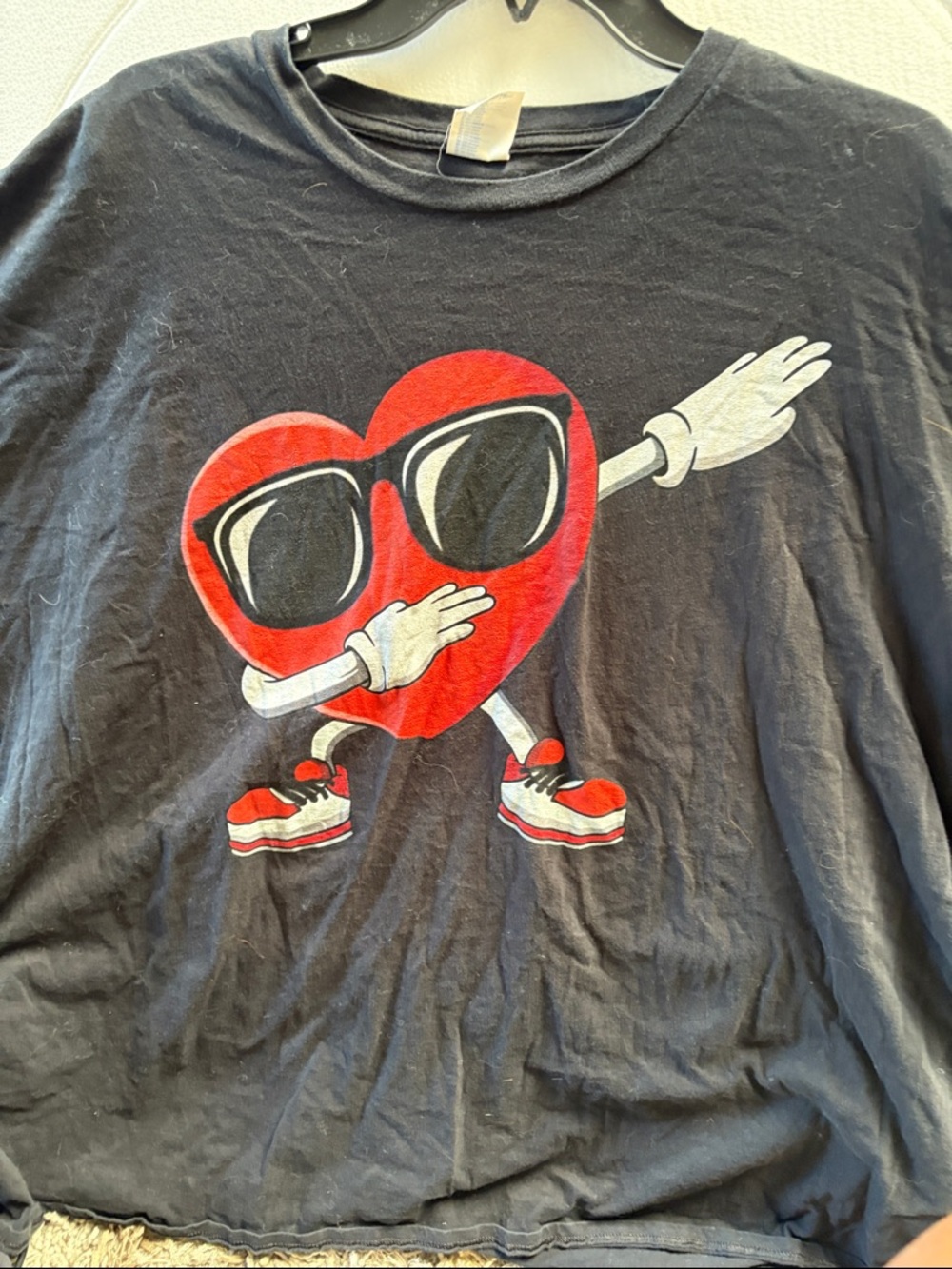 Dabbing heart love Graphic Tee with Red Heart Character